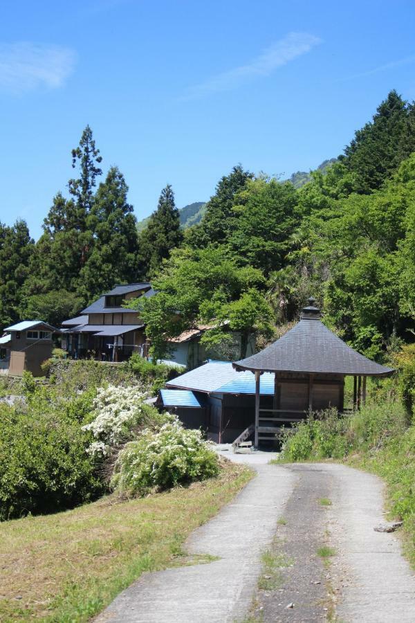 Guesthouse Boro-Ya Otoyocho Zewnętrze zdjęcie
